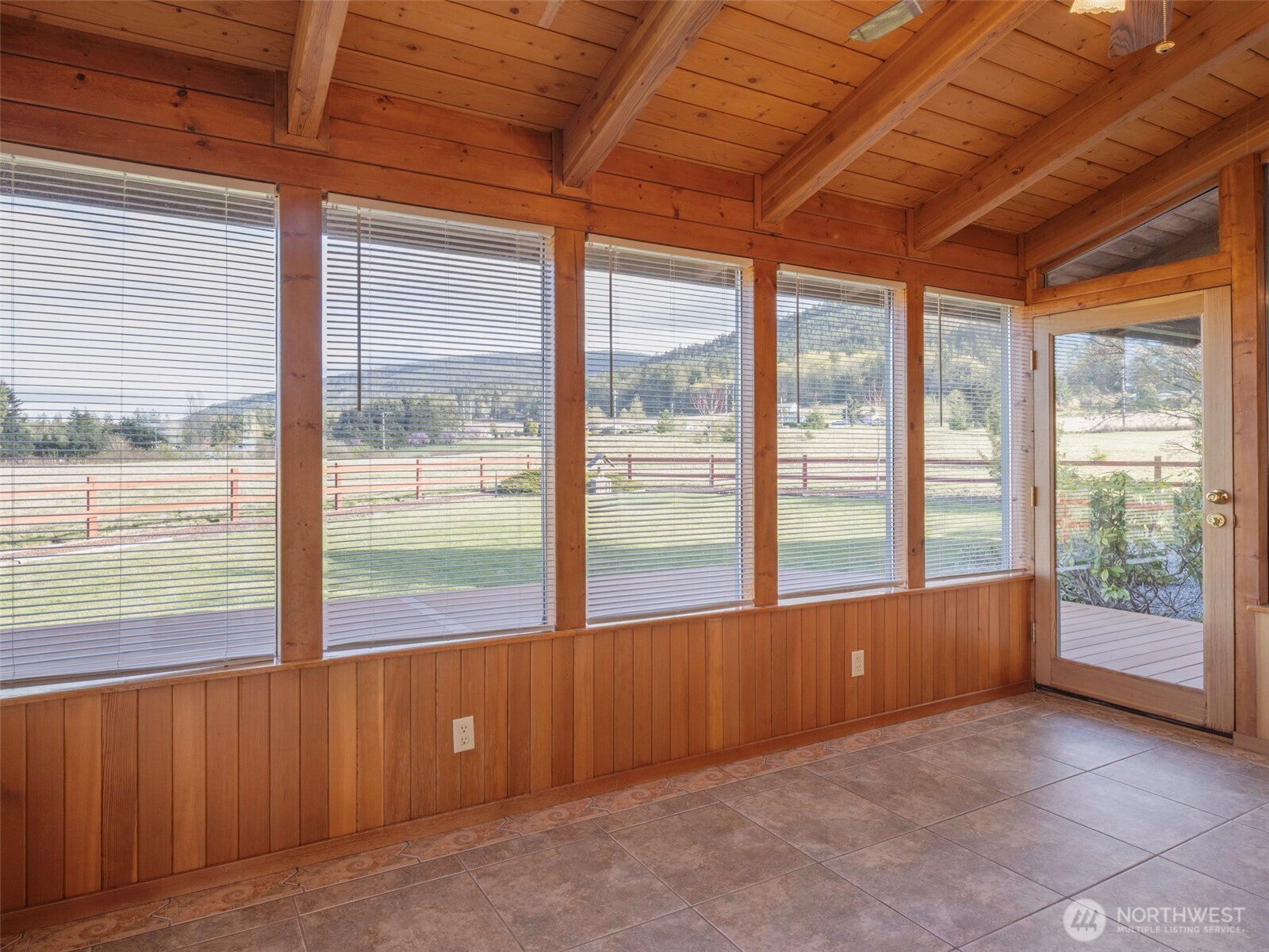 2594 Happy Valley Road
