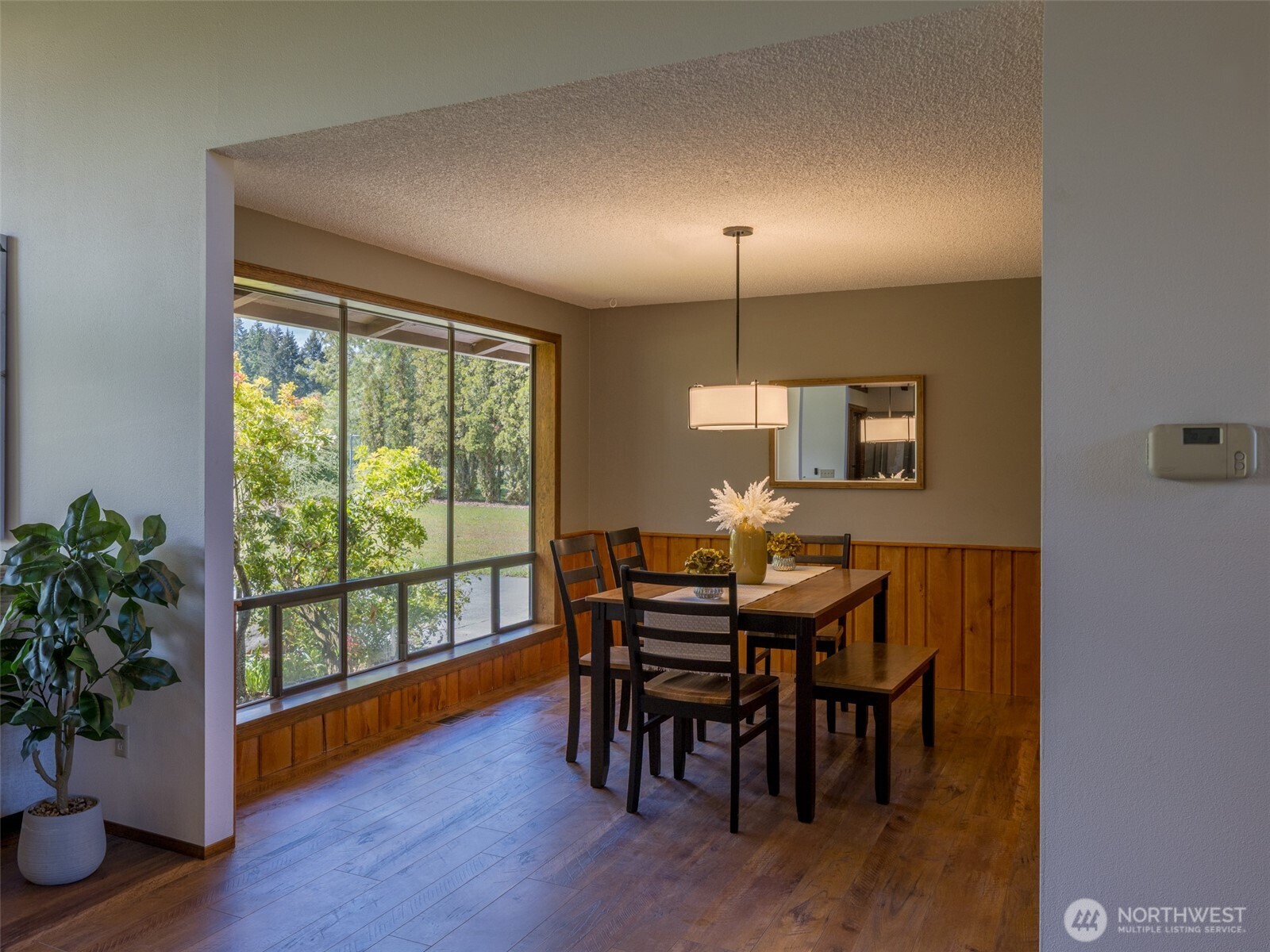 52 W Pheasant Lane