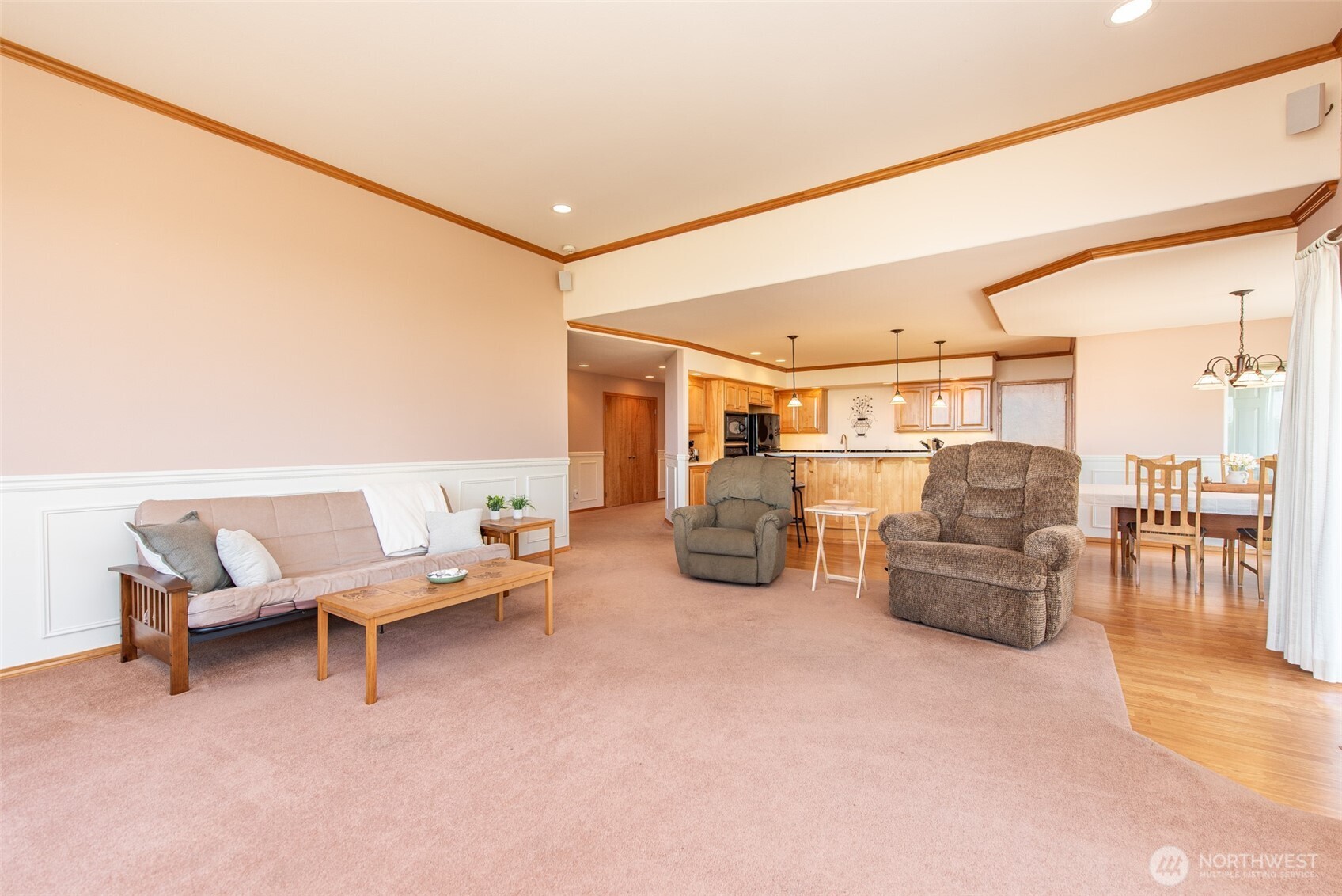 220 Amethyst Drive