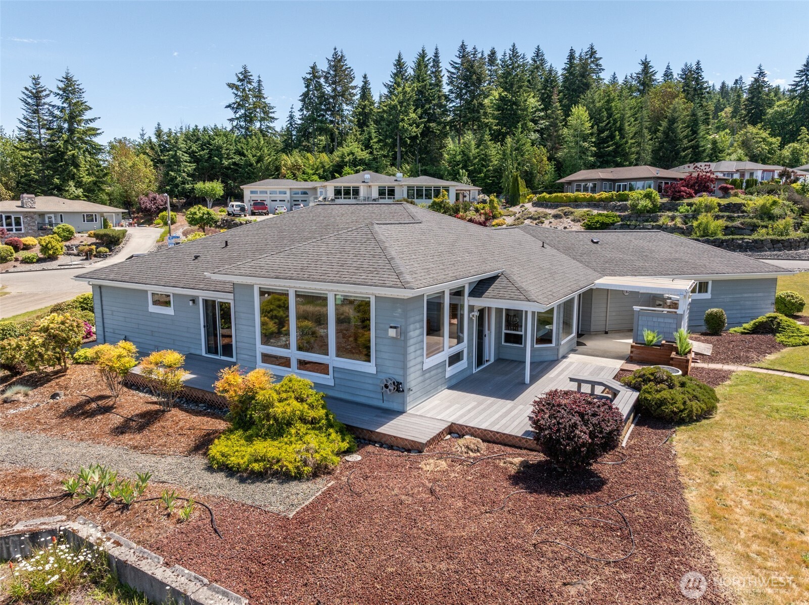 220 Amethyst Drive