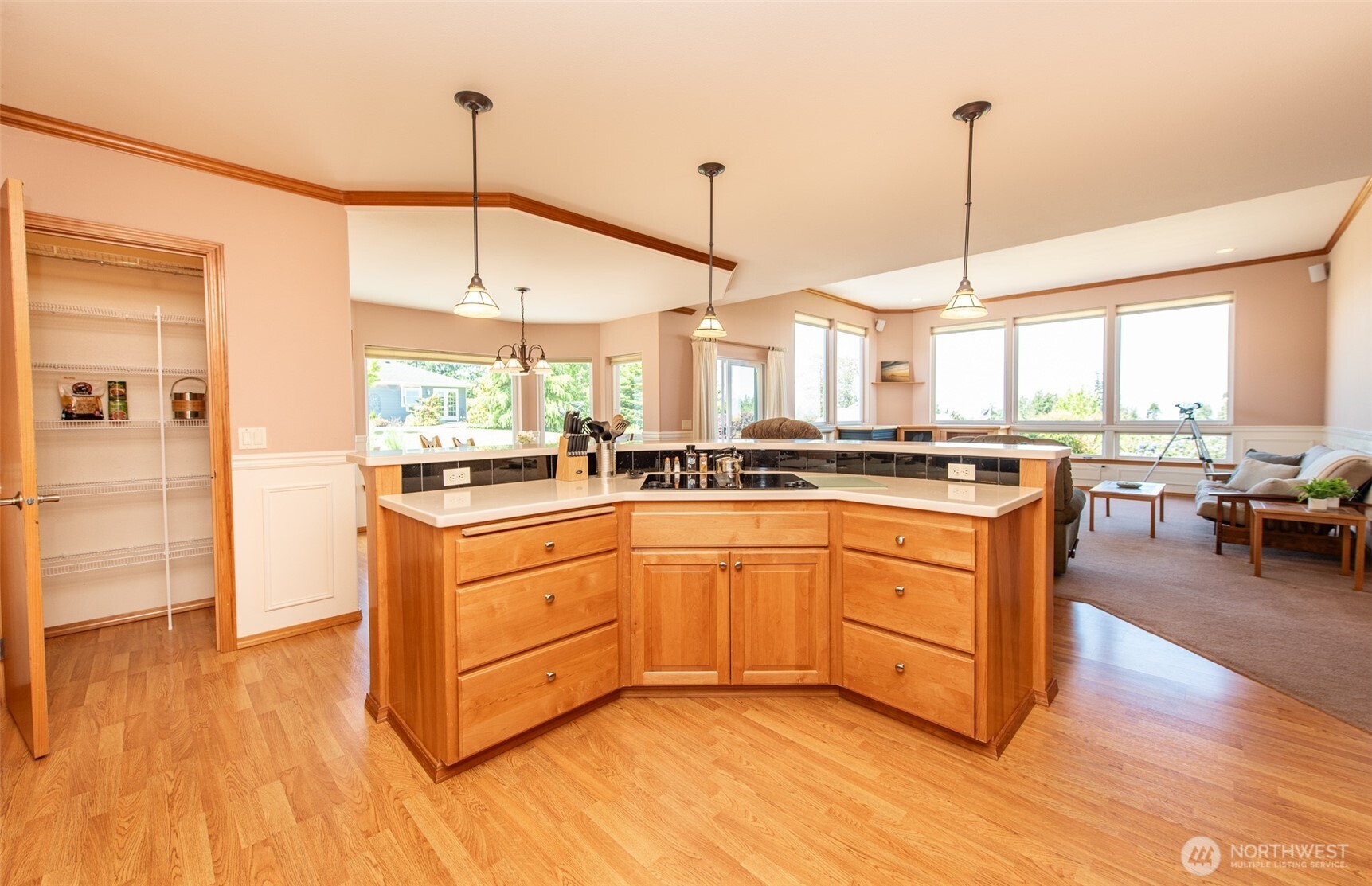 220 Amethyst Drive