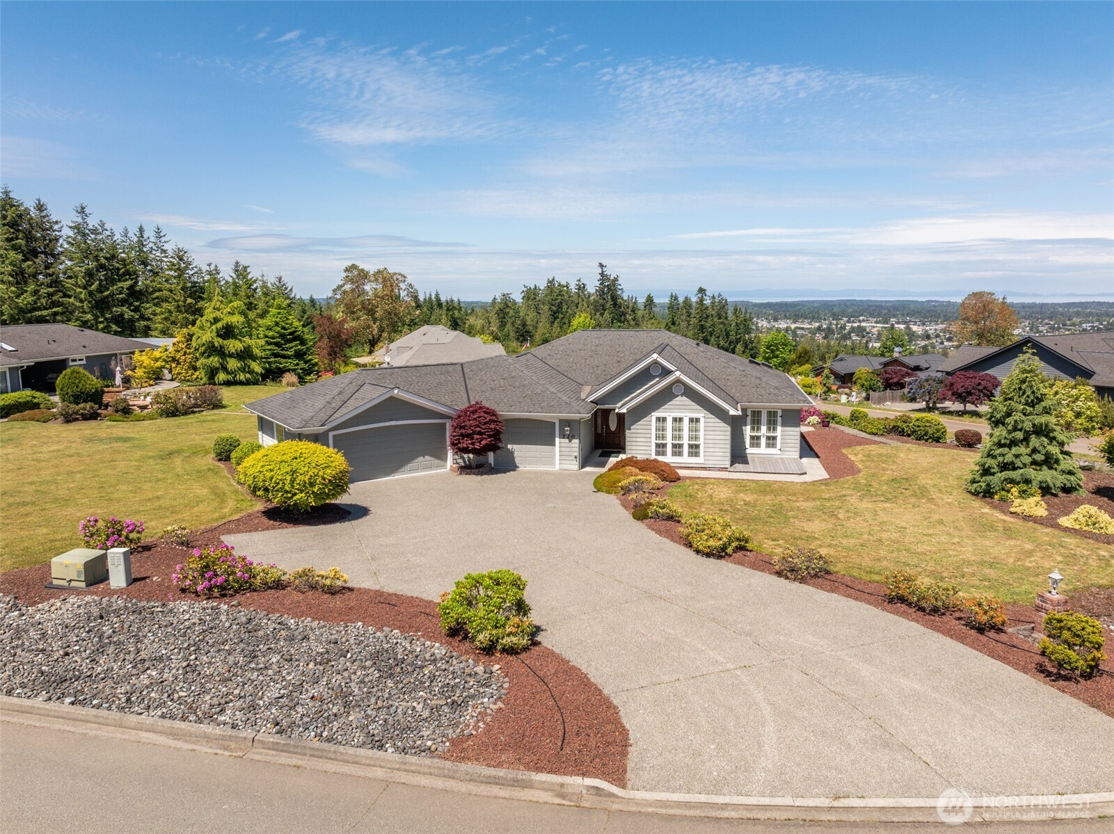 220 Amethyst Drive