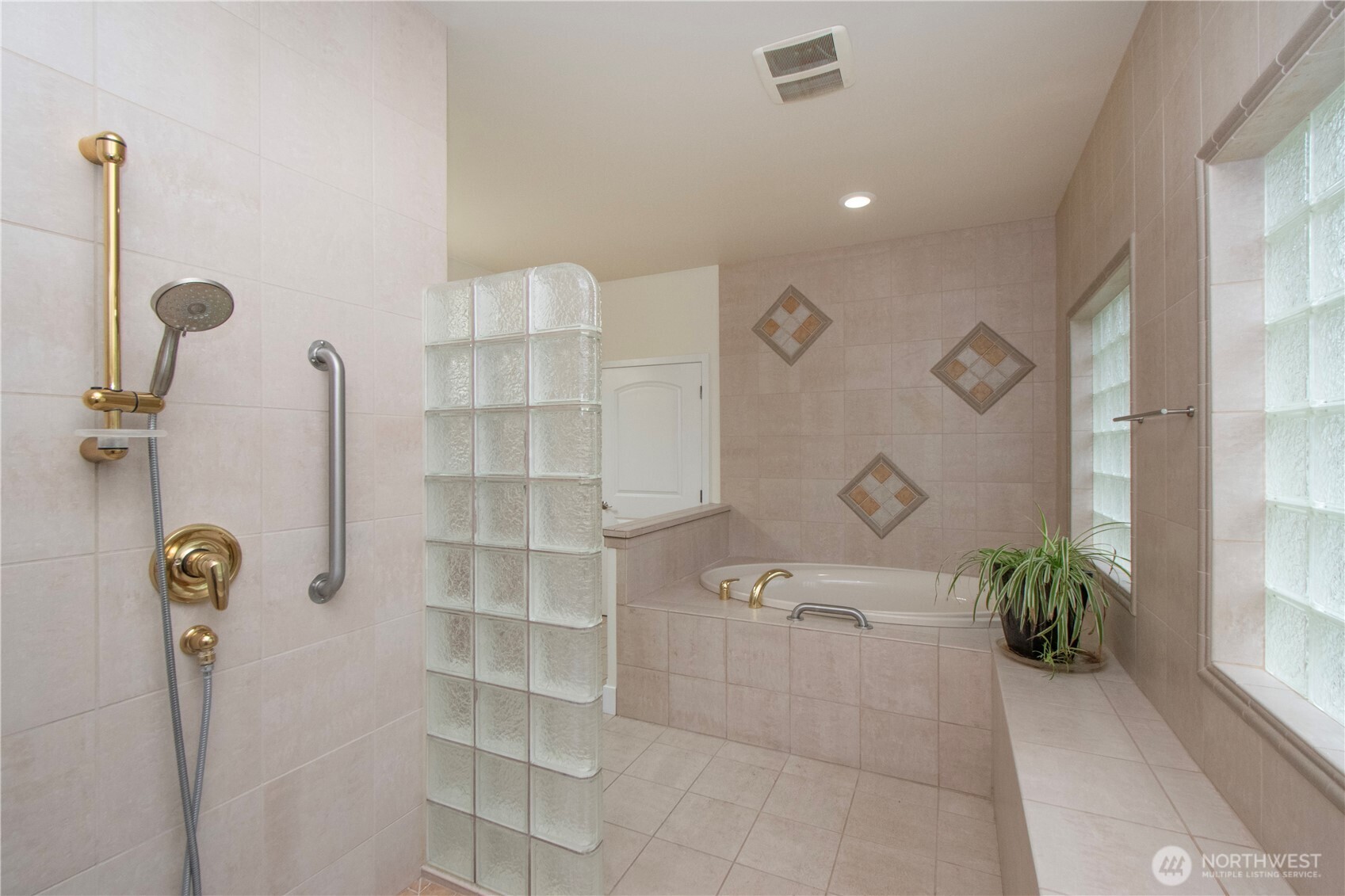 102 Sunset Place