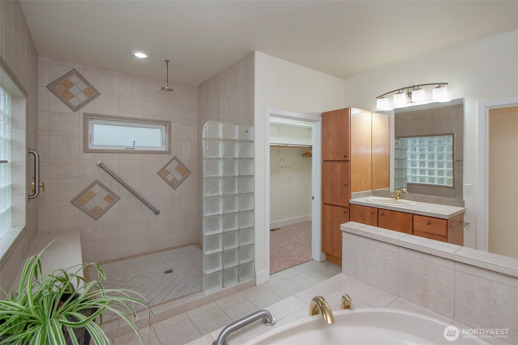 102 Sunset Place