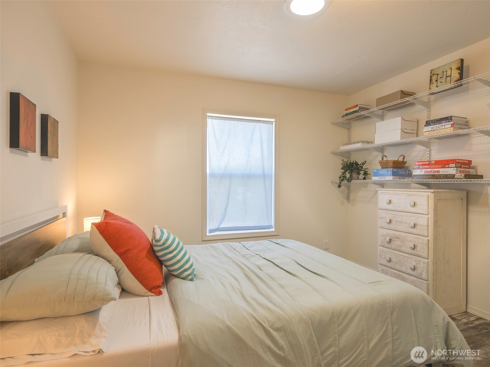274192 E Hwy 101