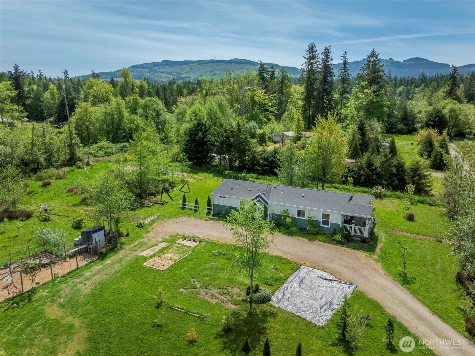 274192 E Hwy 101