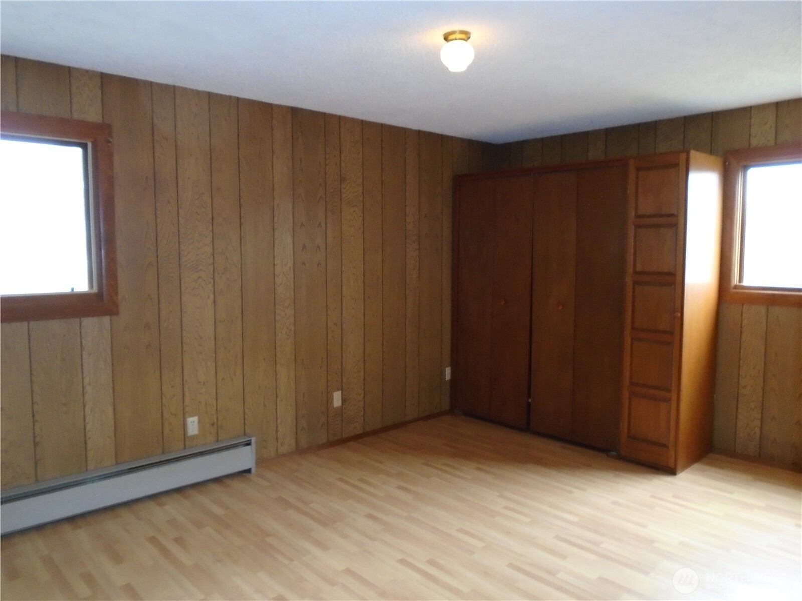 402 W Maple Street