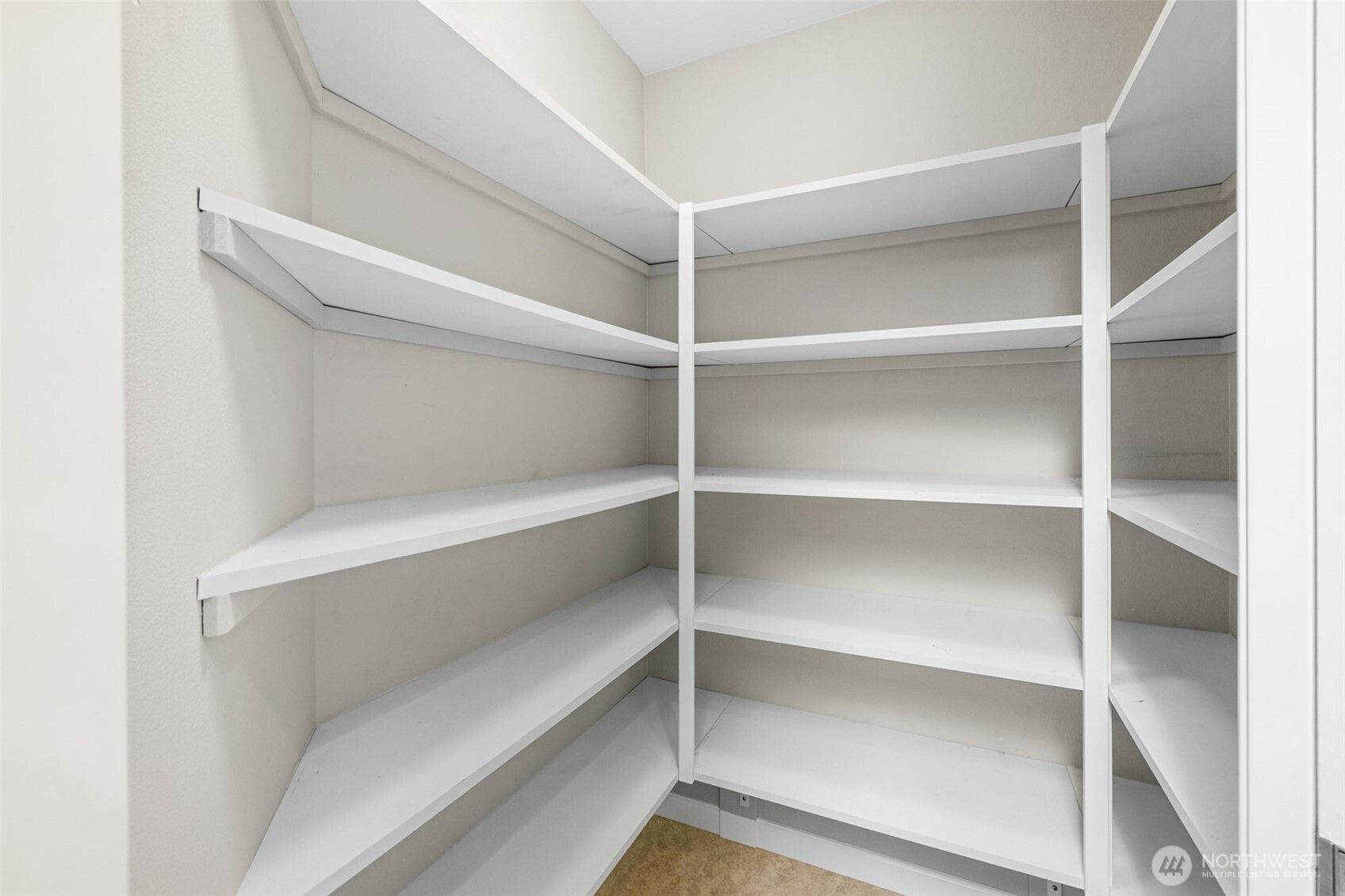 1017 N Minstrel Road Unit: 943