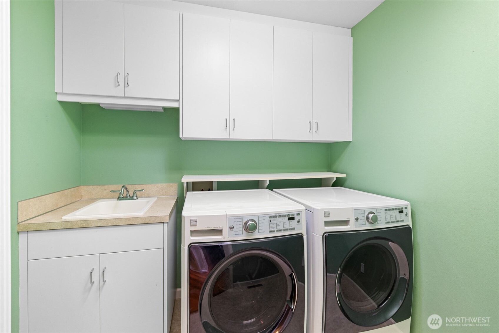 1017 N Minstrel Road Unit: 943