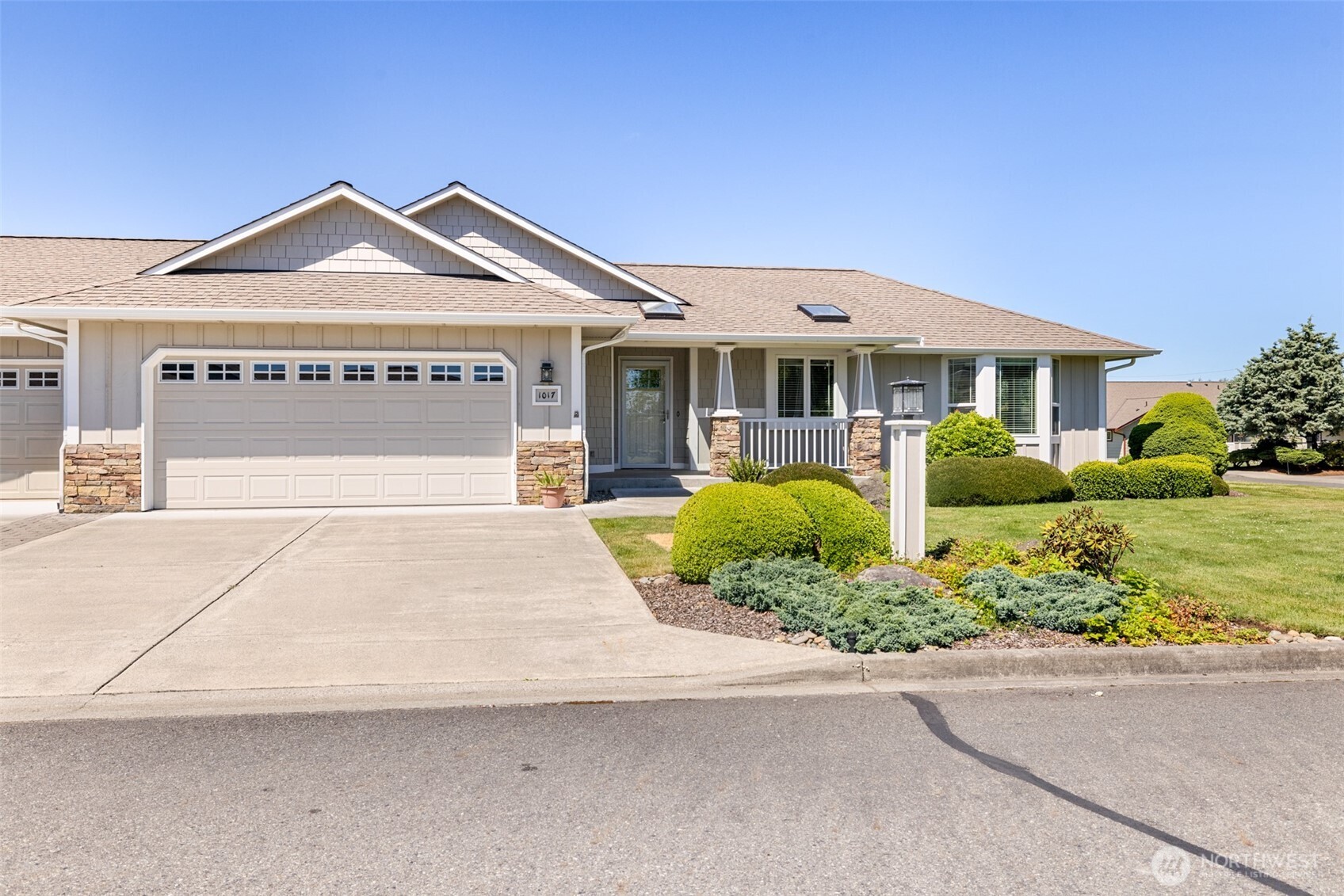 1017 N Minstrel Road Unit: 943
