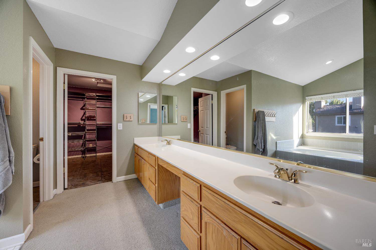 70 Noonan Ranch Cir
