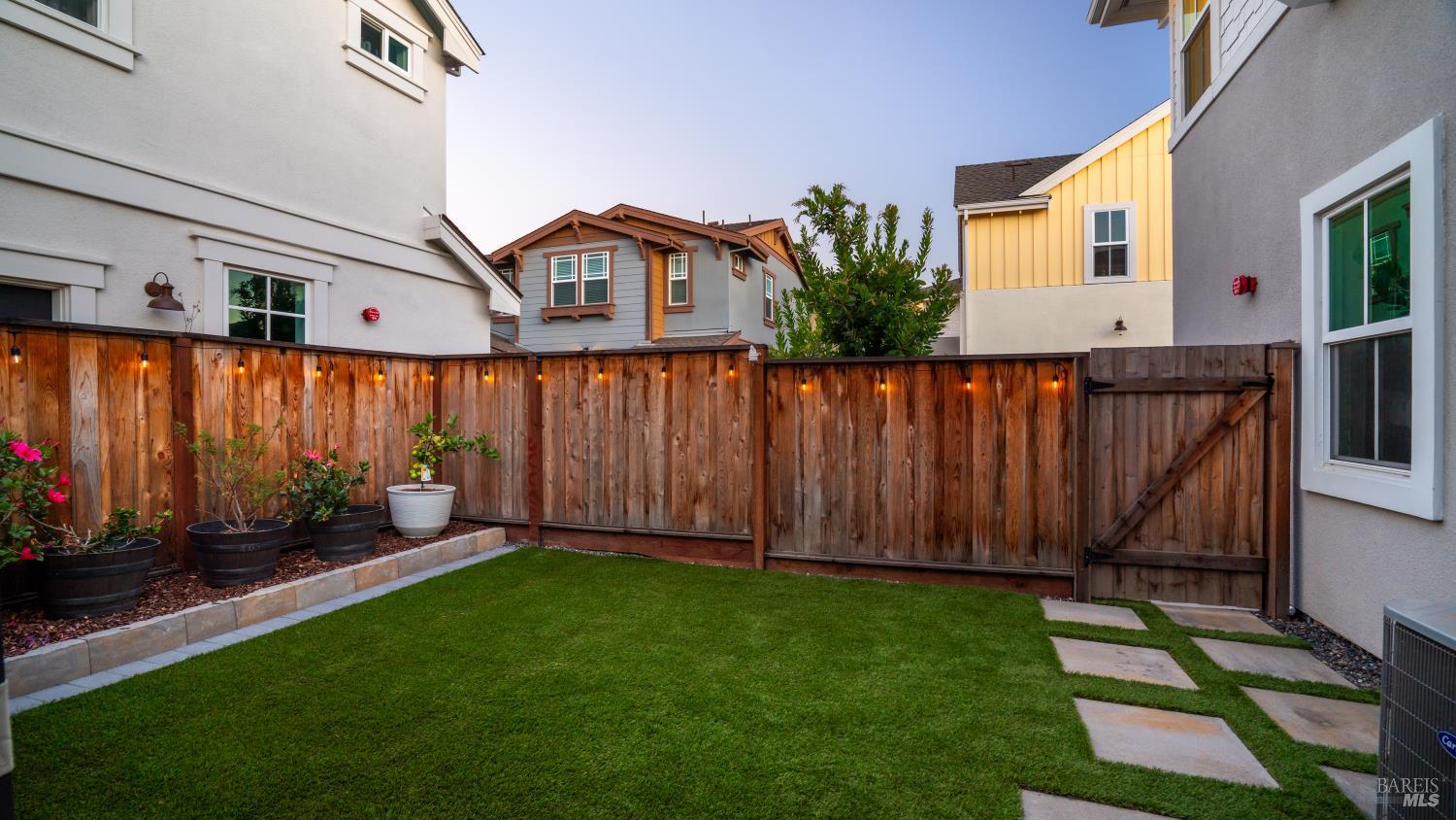 314 Caulfield Lane