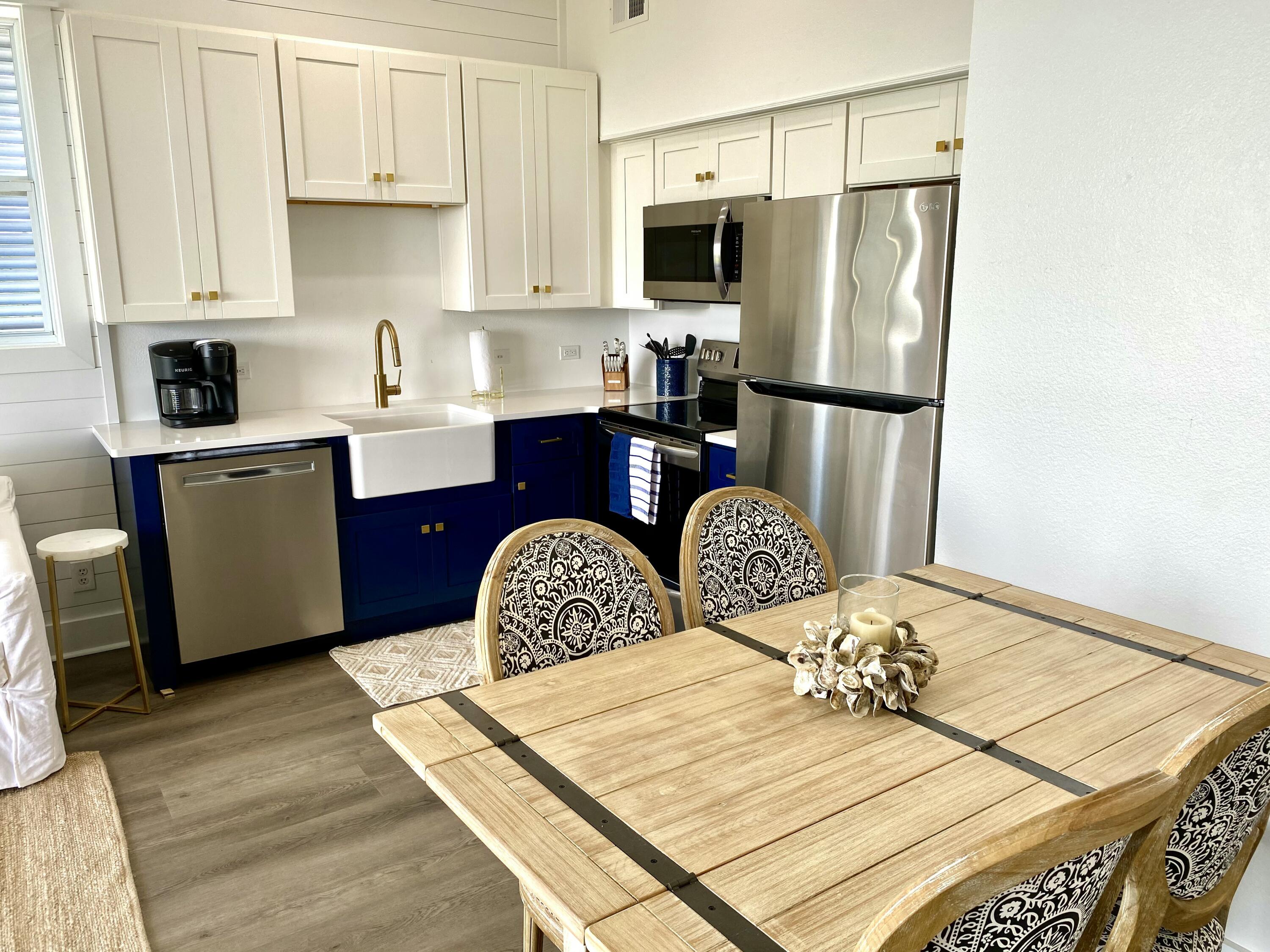 145 Spires Lane APT 411