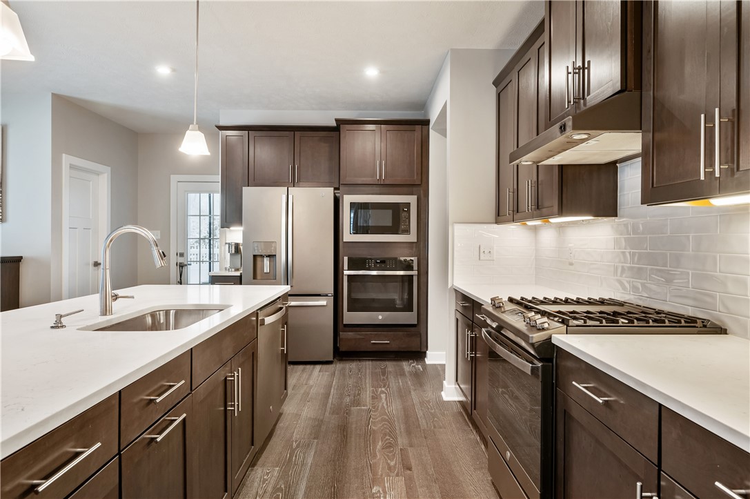 122 Woodsman Ridge Drive