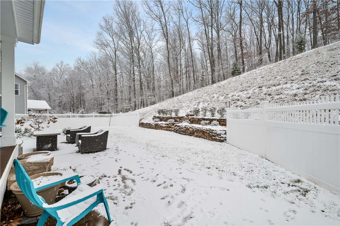 122 Woodsman Ridge Drive