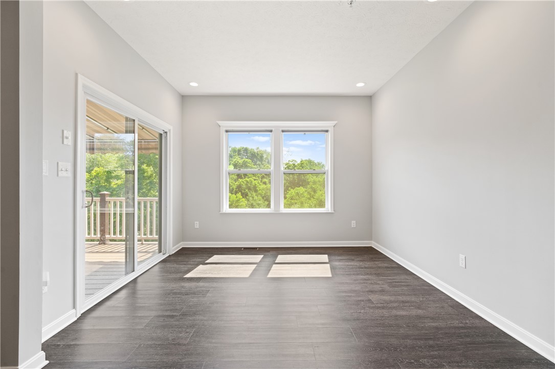 6476 Lindsey Lane
