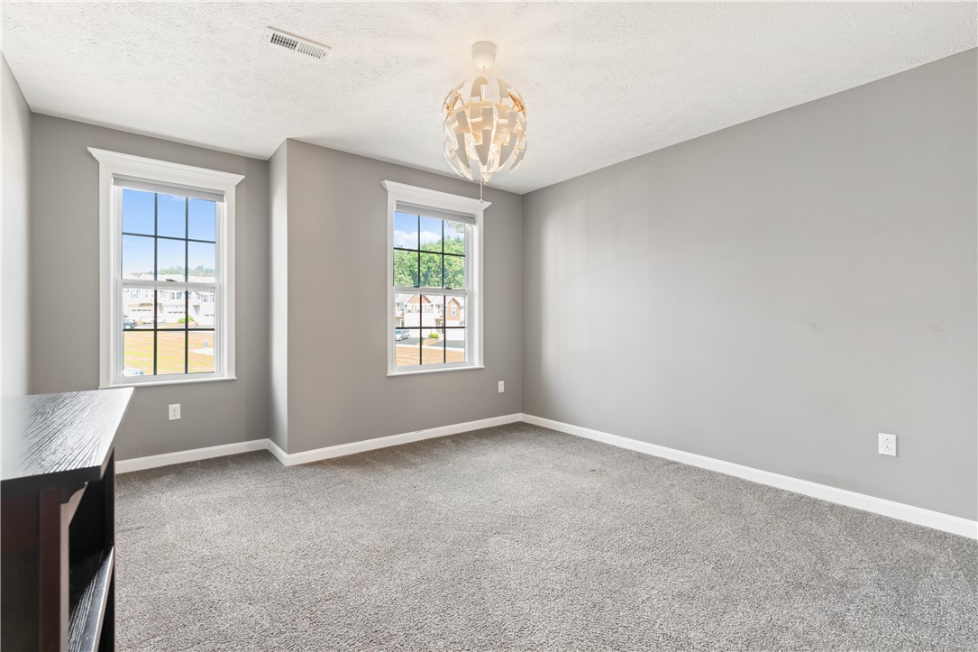 6476 Lindsey Lane