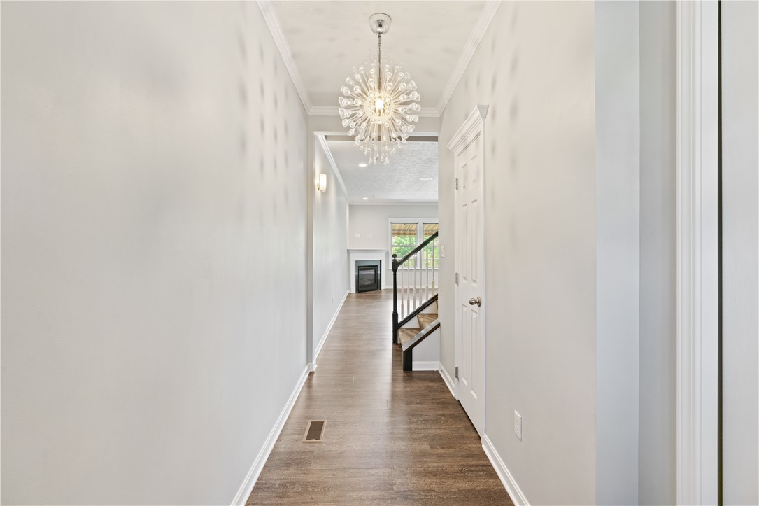 6476 Lindsey Lane