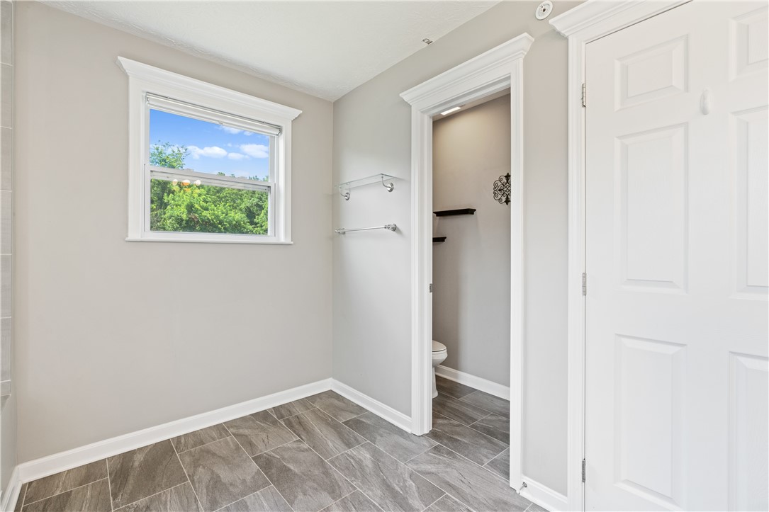 6476 Lindsey Lane