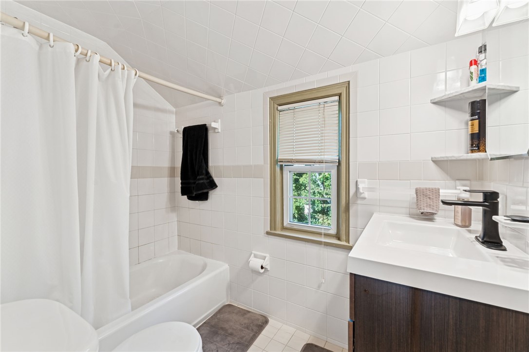 4052 Greensburg Pike