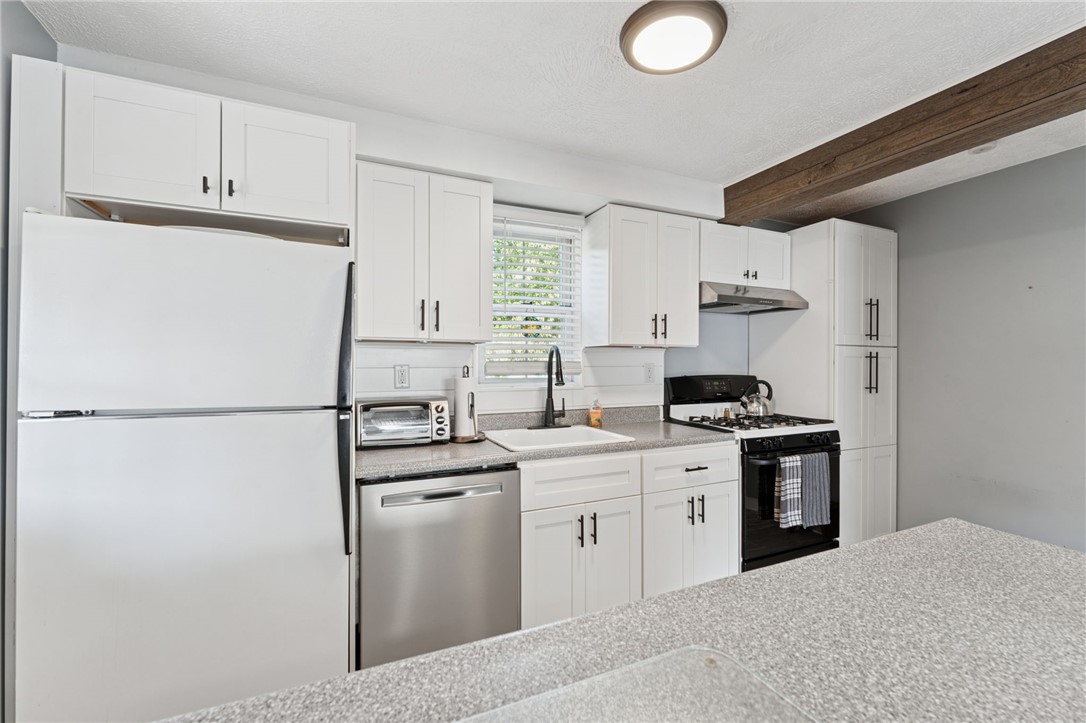 4052 Greensburg Pike