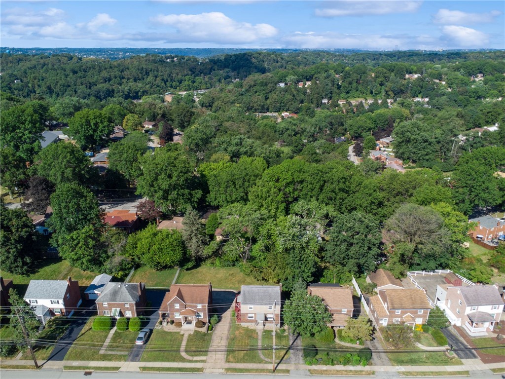 4052 Greensburg Pike