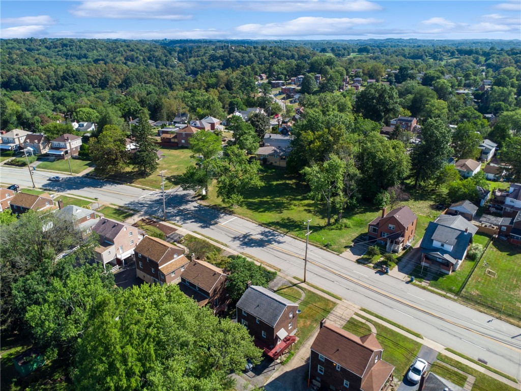 4052 Greensburg Pike