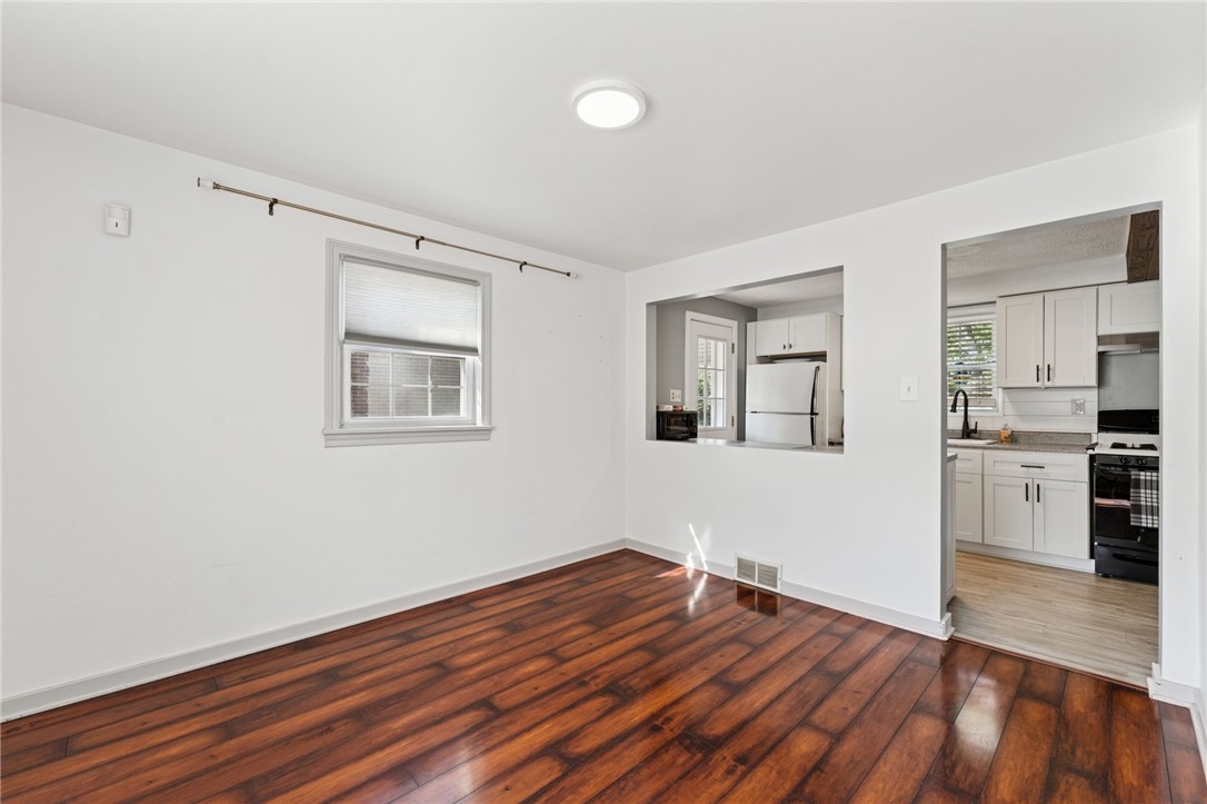 4052 Greensburg Pike