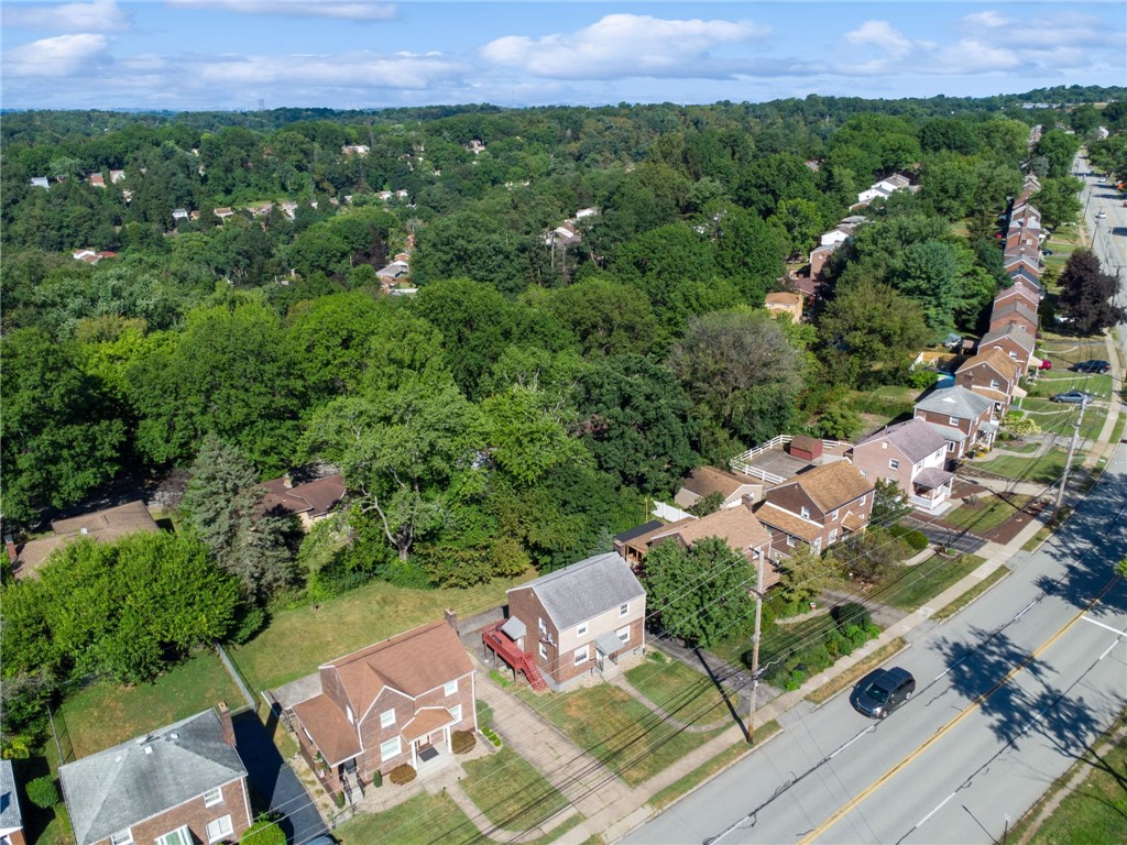 4052 Greensburg Pike