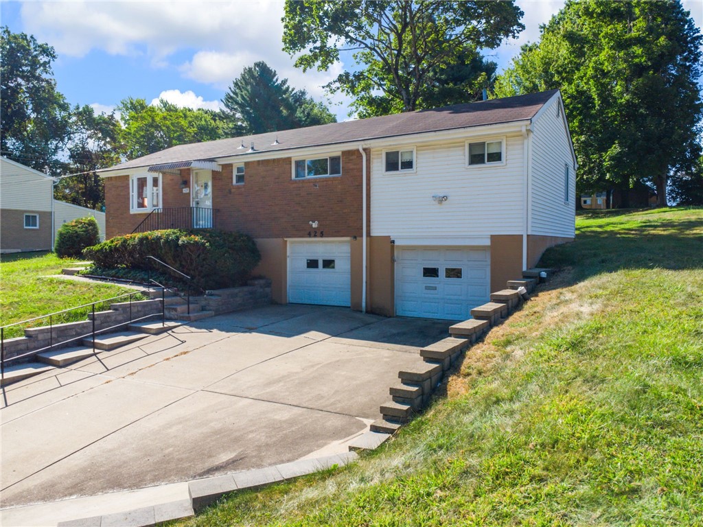 425 Valleyview Drive