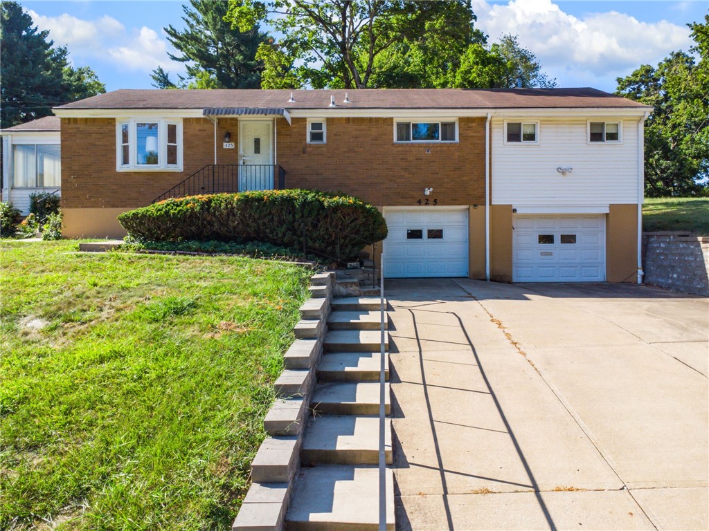 425 Valleyview Drive