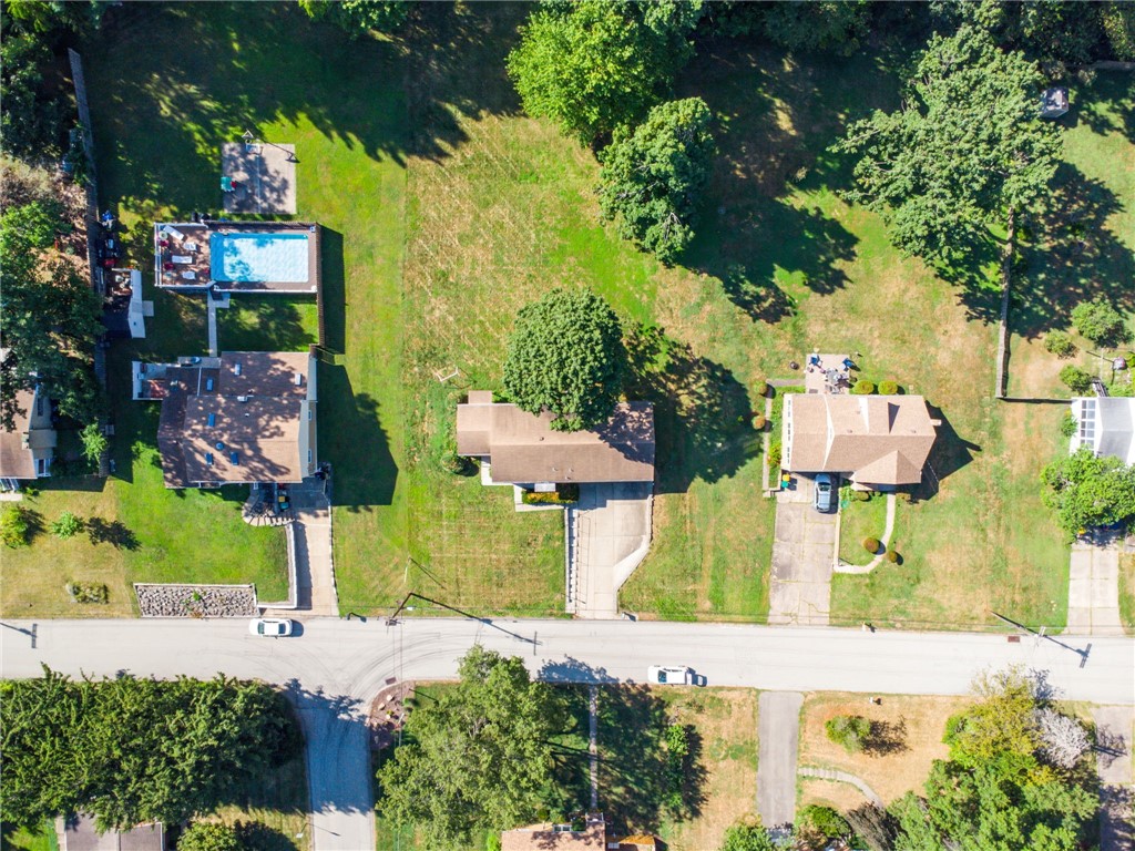 425 Valleyview Drive