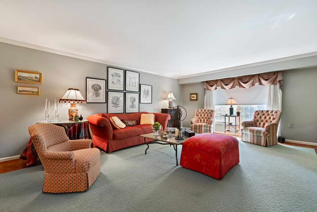 302 Fox Chapel Rd 309