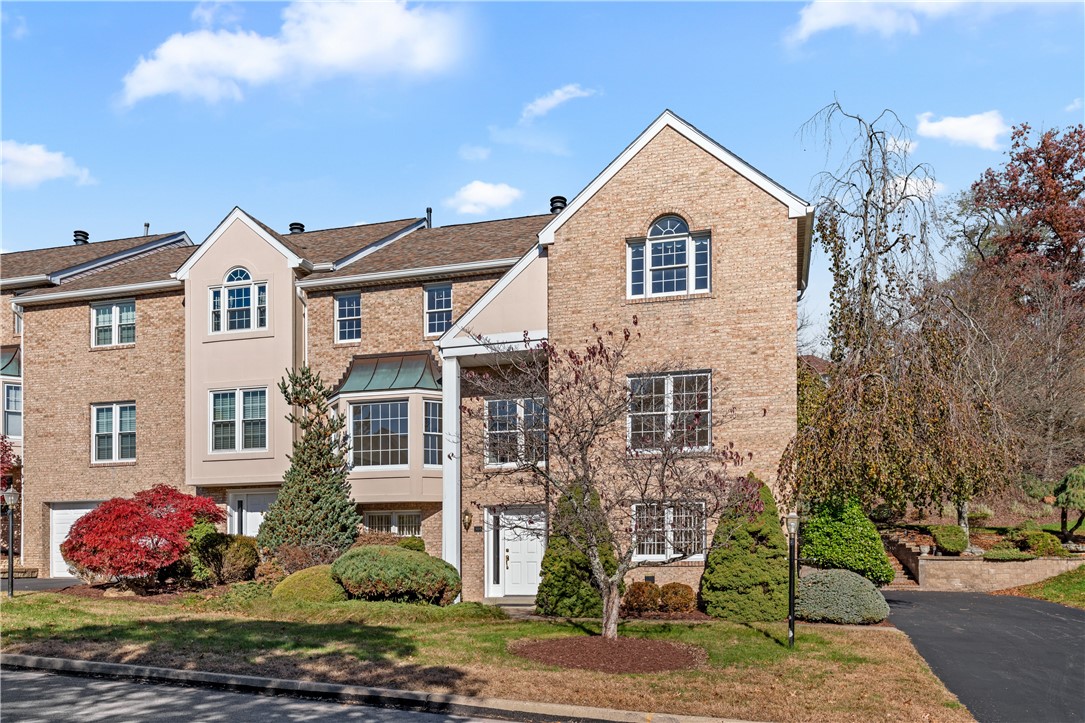 305 Newbury Drive