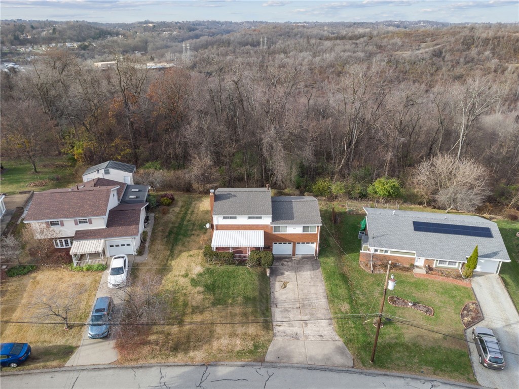 805 Cranberry Drive