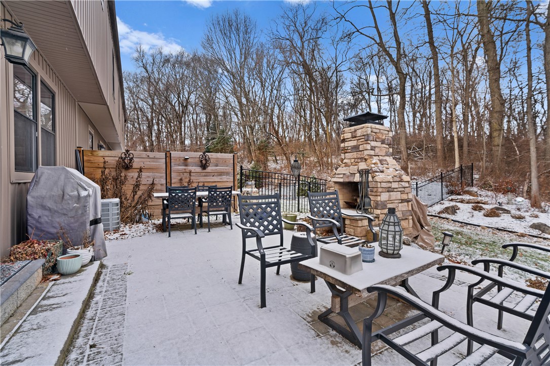 445 Shady Ridge Drive