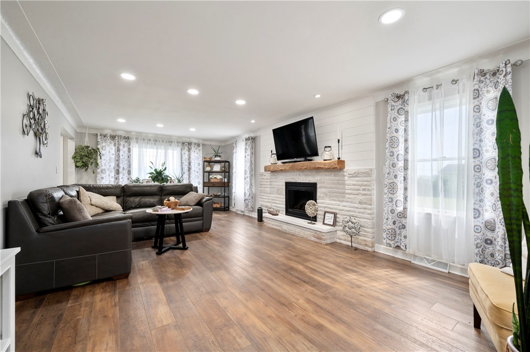 1217 Old Leechburg Road