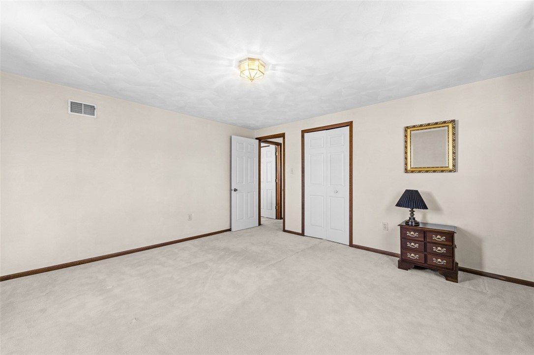 4115 Dundee Dr