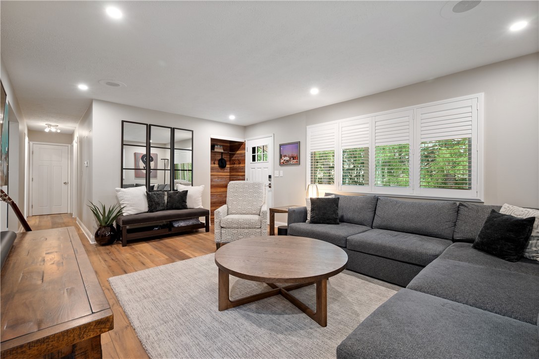 104 Old Saxonburg Blvd