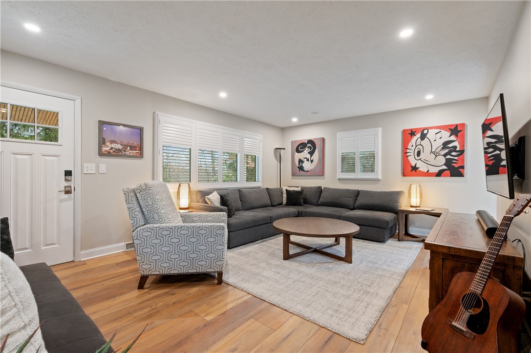 104 Old Saxonburg Blvd