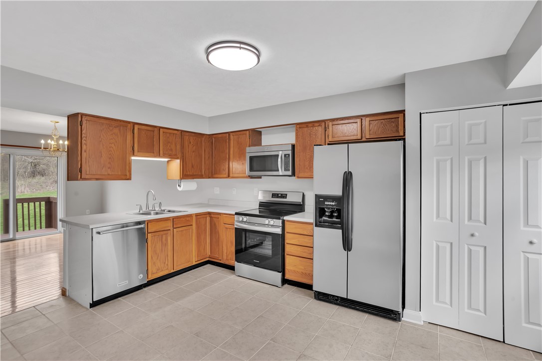 6442 Lindsey Lane