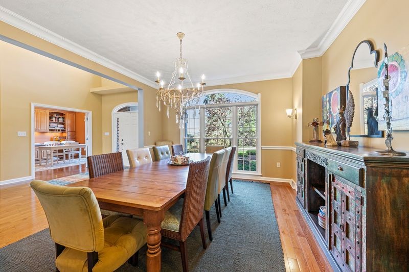4097 Manor Oaks Court