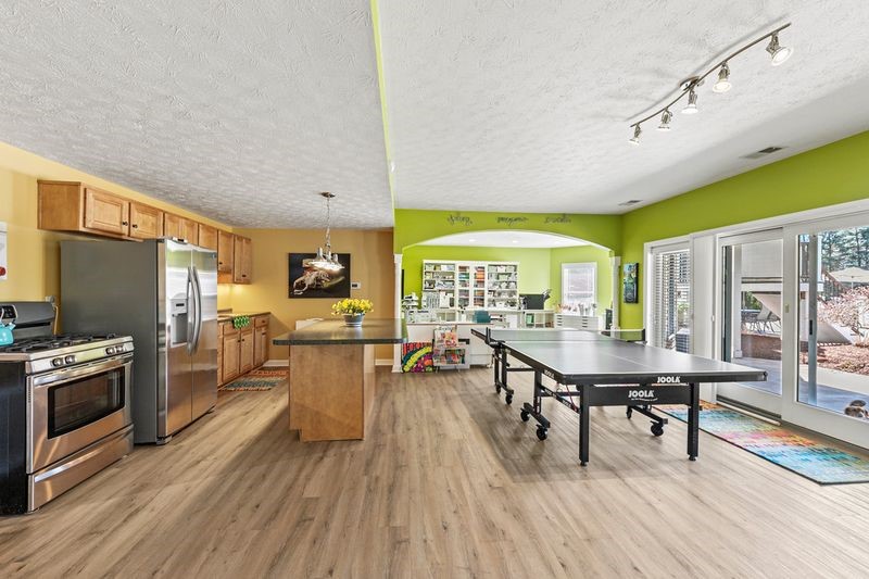 4097 Manor Oaks Court