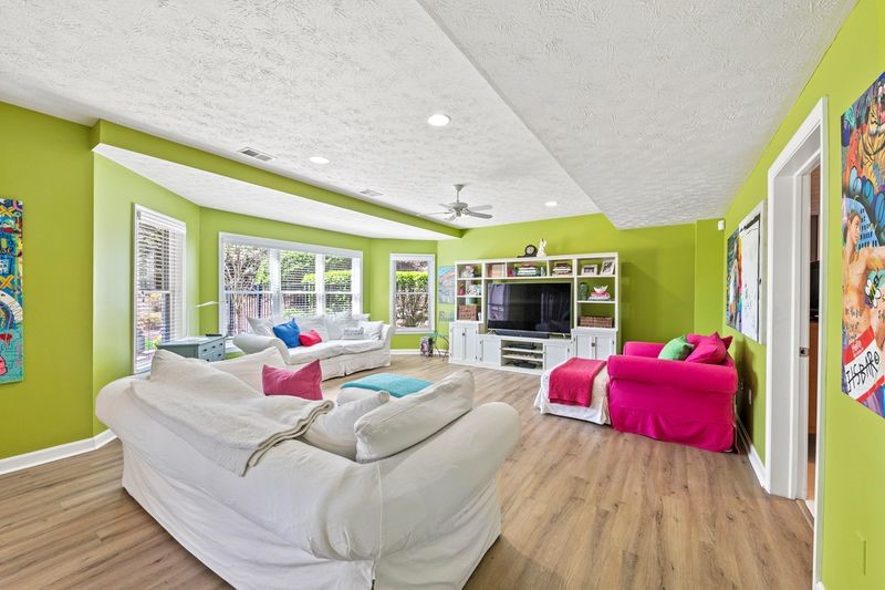 4097 Manor Oaks Court