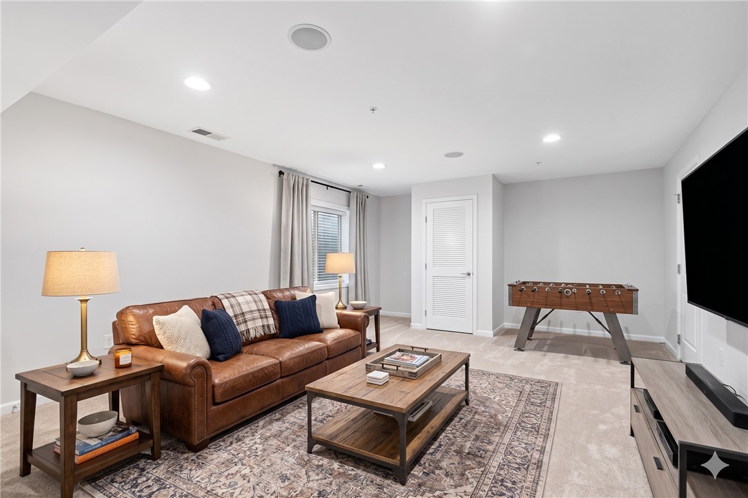 312 MAPLE RIDGE DRIVE