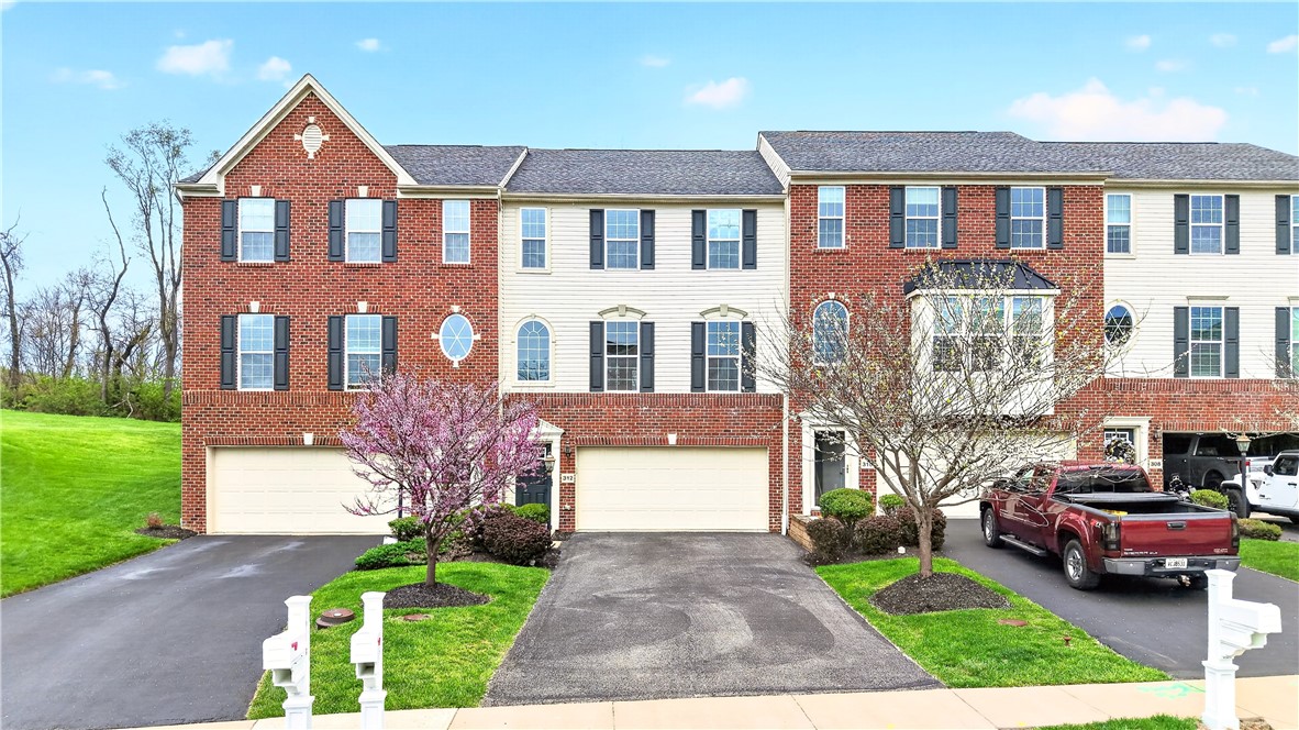 312 MAPLE RIDGE DRIVE