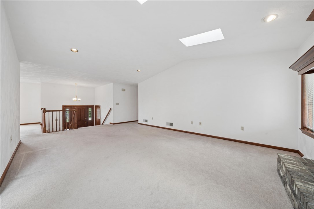 125 Cool Springs Lane