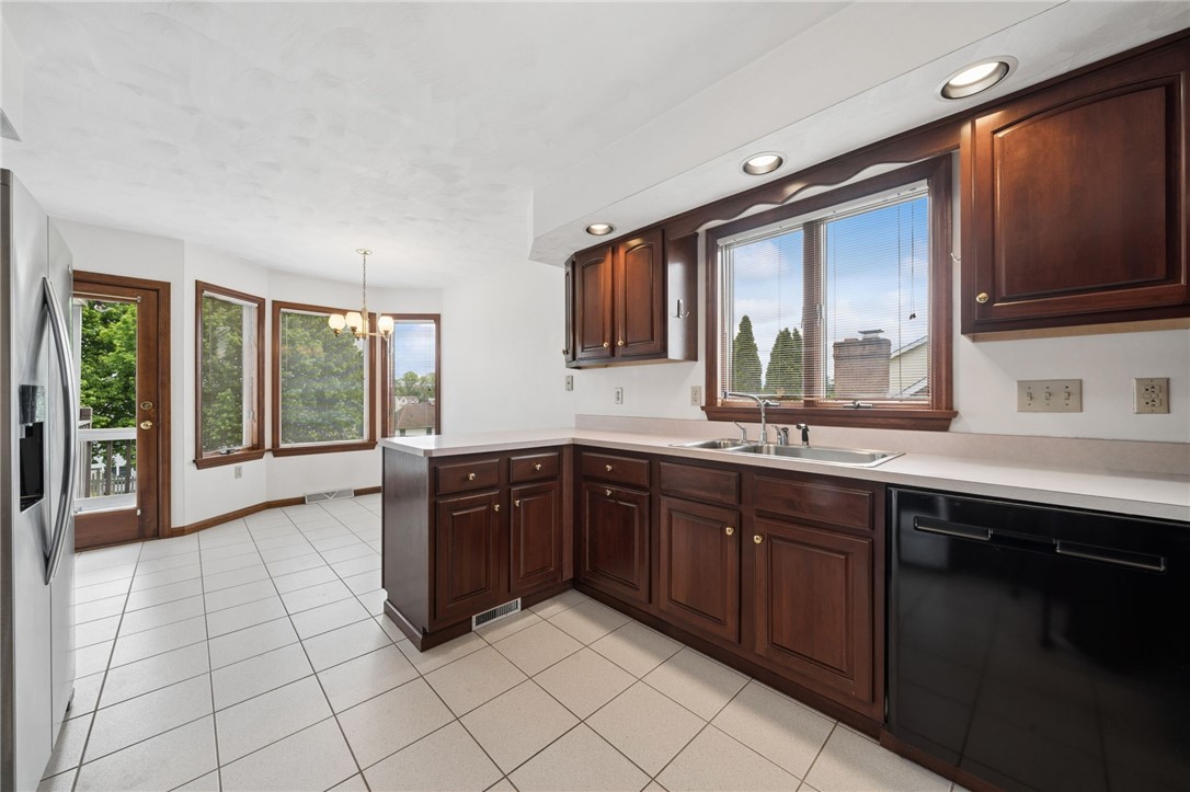 125 Cool Springs Lane
