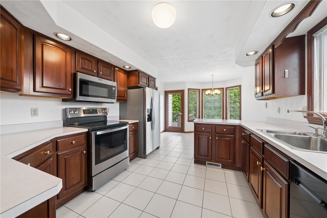 125 Cool Springs Lane