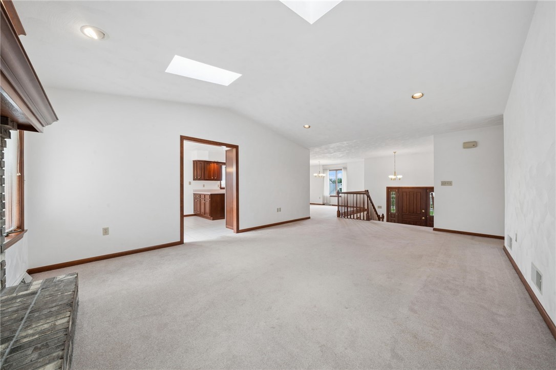 125 Cool Springs Lane